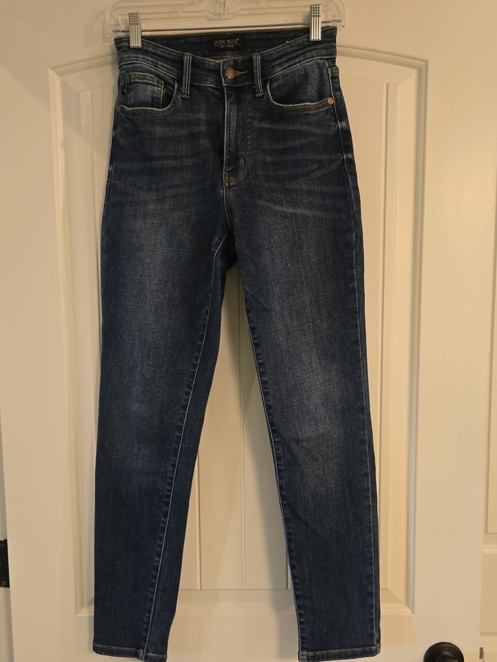 Judy Blue Medium-Dark Blue High-Rise Skinny Jeans